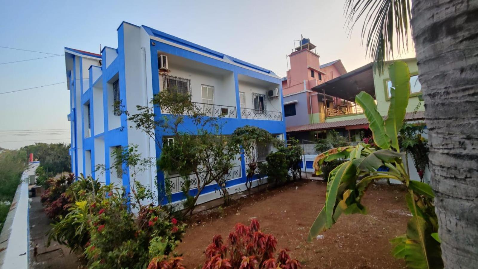 Hotel Muktai Nest à Alībāg Extérieur photo